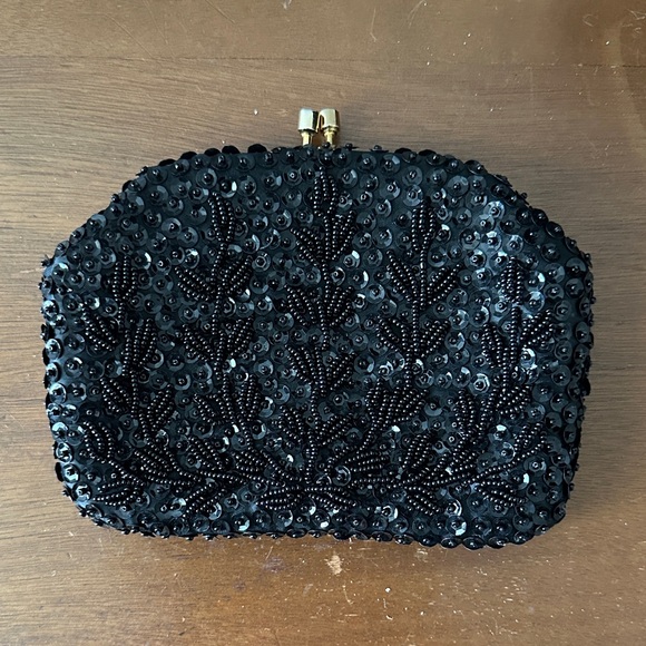safco Handbags - Safco Black Beaded Clutch Purse